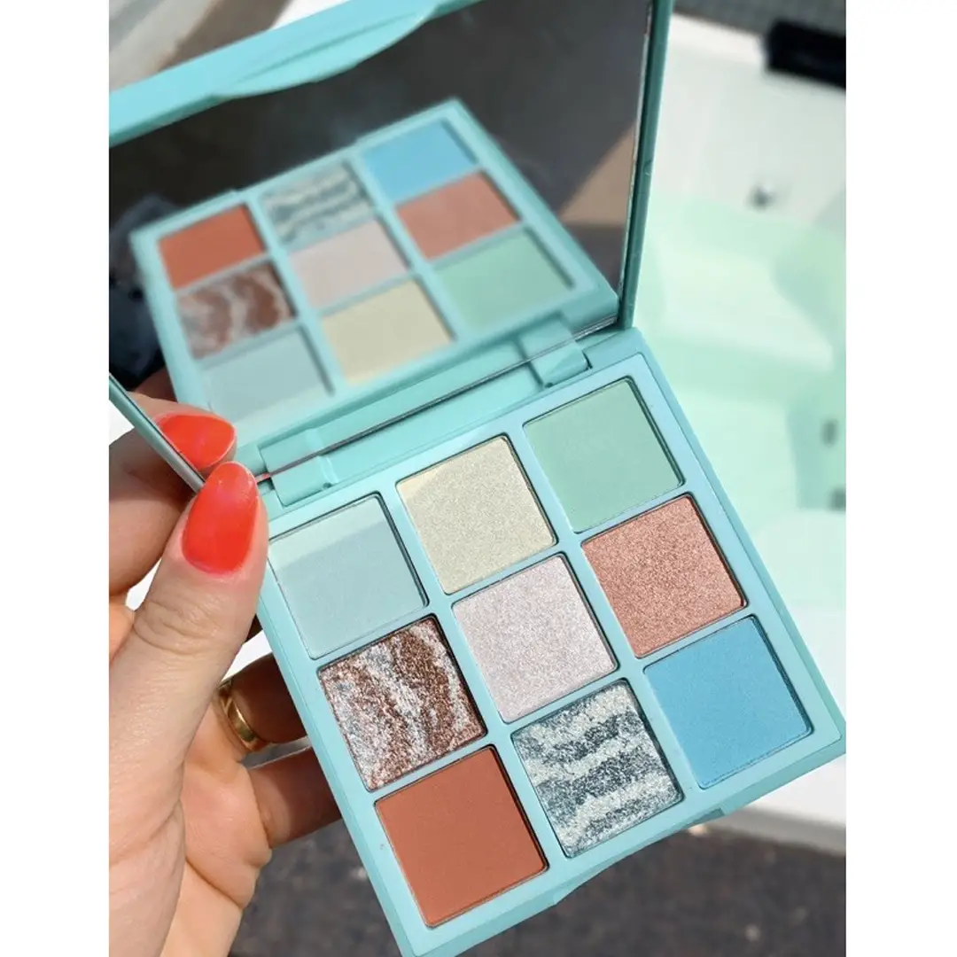 PALETA DE SOMBRAS  HUDA BEAUTY PASTELS MINT