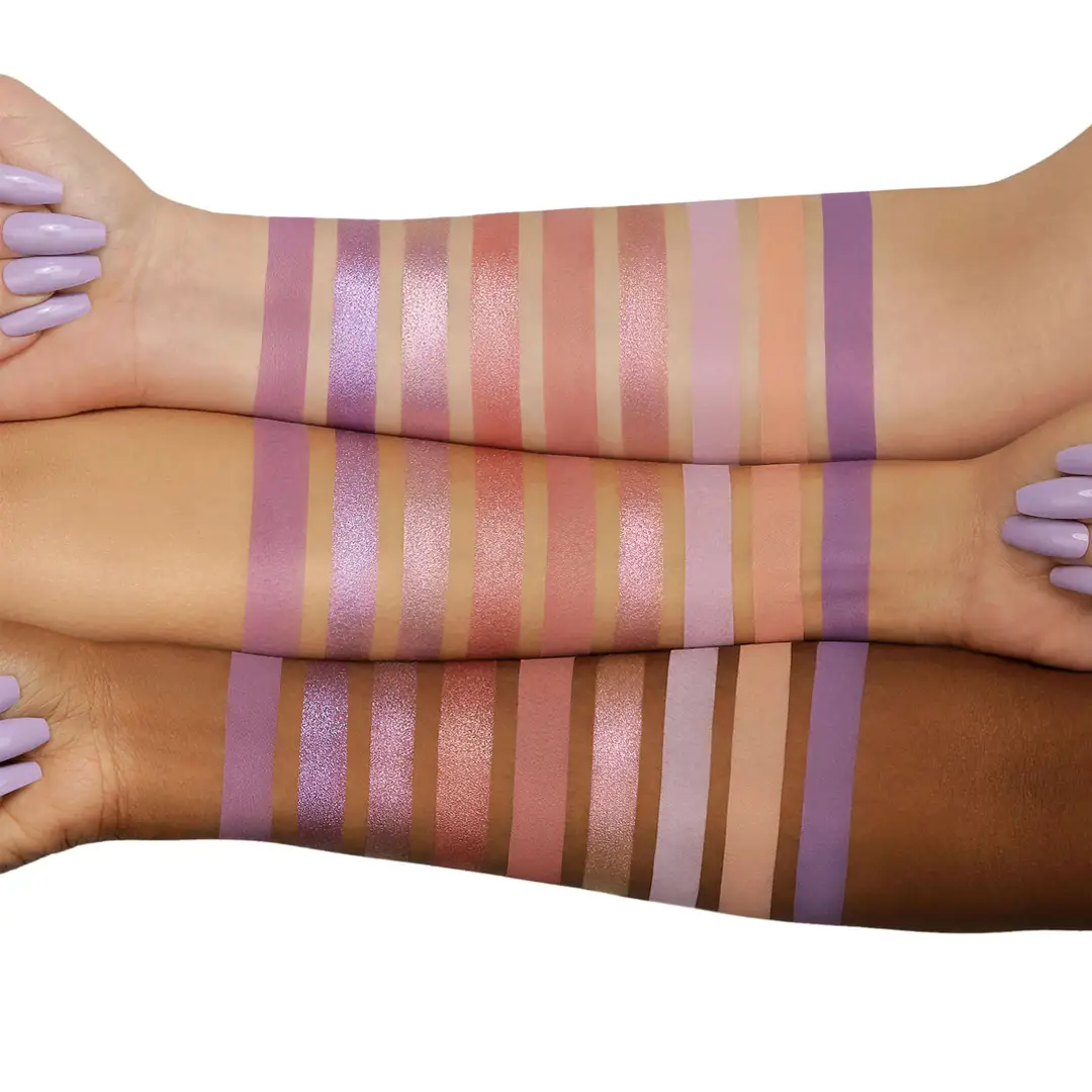 PALETA DE SOMBRAS  HUDA BEAUTY PASTELS LILAC